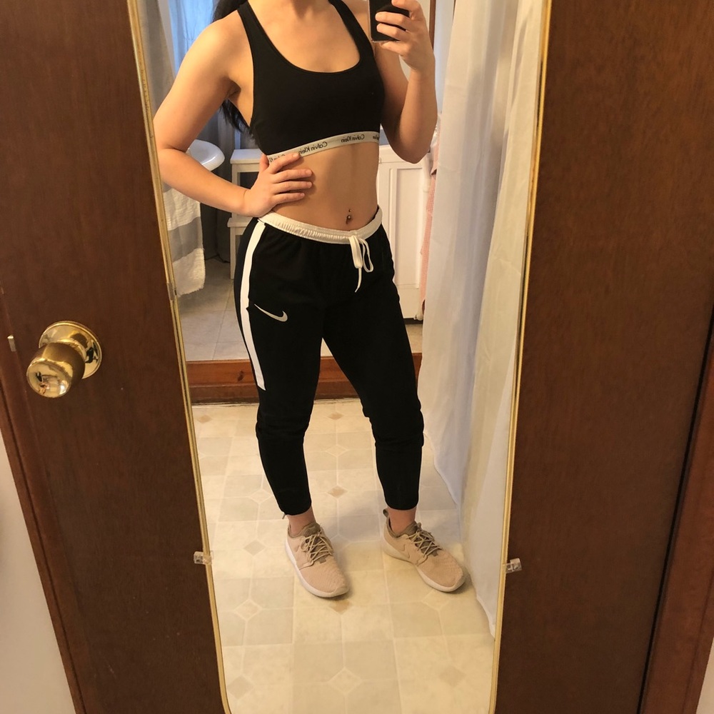 Nike Dri-Fit Sweatpants Size Small